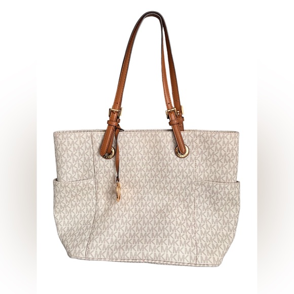 Michael Kors. Signature Logo Tote Bag. Color White-Cream. - Picture 7 of 16